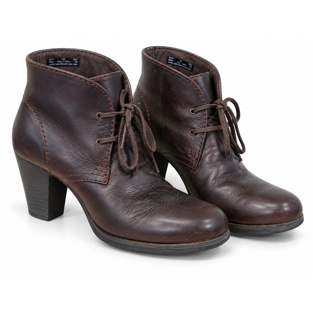 Clarks Women 10M Brown Leather Lace Up Ankle Boots Booties Block Heel